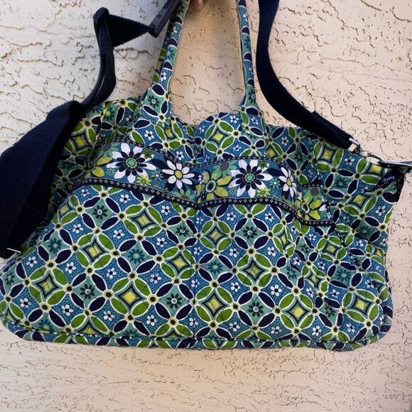 Vera Bradley Weekender Bag Floral Patterned Blue & Green with adjustable… - Picture 5 of 12